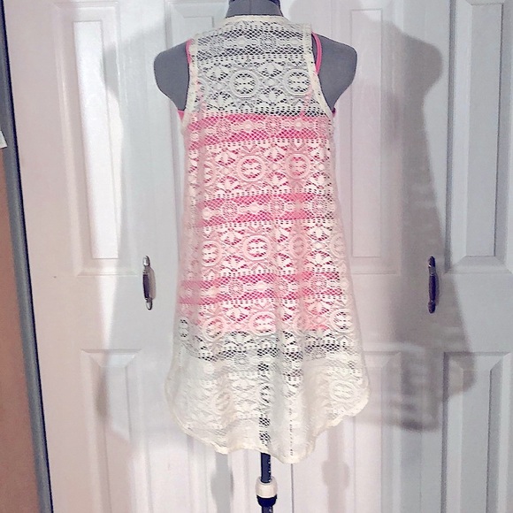 Lace Coverup - Picture 3 of 4